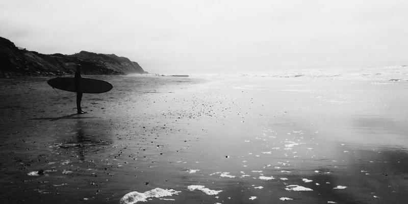 防裂贴施工全攻略：白改黑工程中防治反射裂缝的关键技术与流程