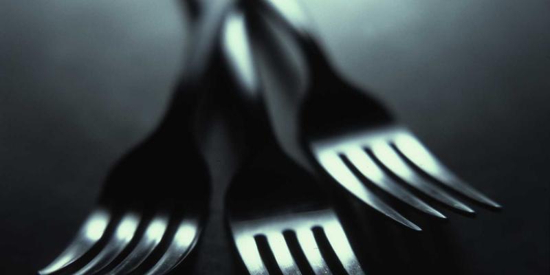 防裂贴选型指南：半刚性基层与柔性基层的关键差异分析